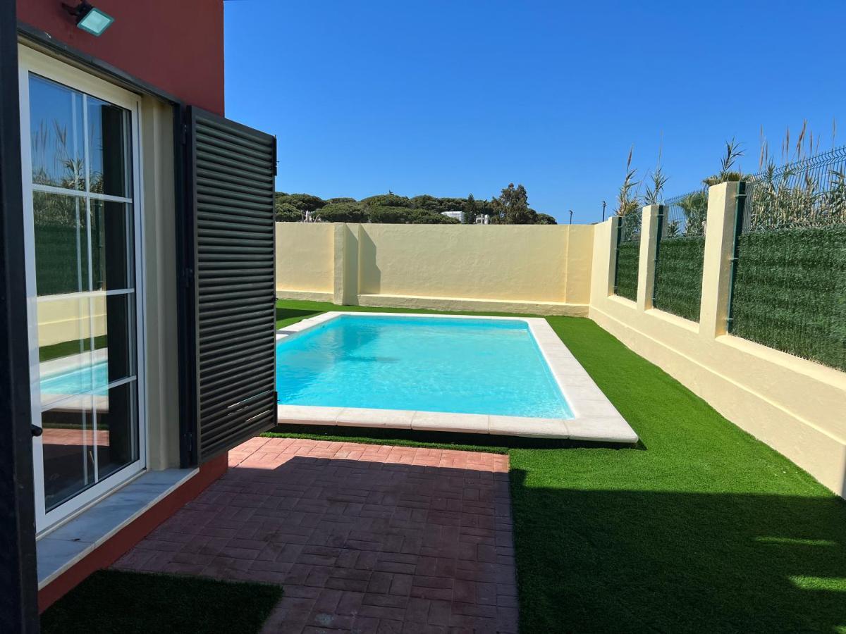 Casa Piscina Playa Barrosa Delfin 6 Villa Chiclana de la Frontera Bagian luar foto