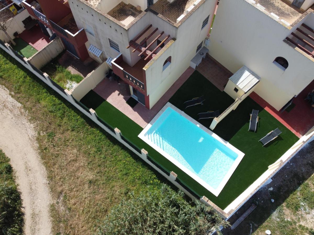Casa Piscina Playa Barrosa Delfin 6 Villa Chiclana de la Frontera Bagian luar foto